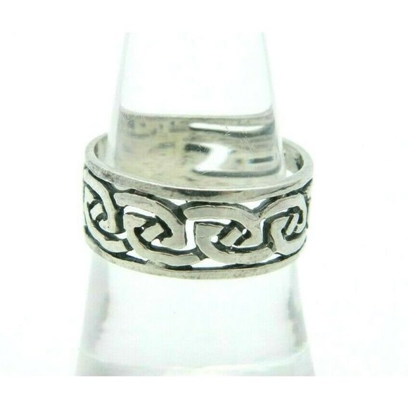Vintage Jewelry - Irish Celtic Knot Celtic .925 Sterling Silver Band